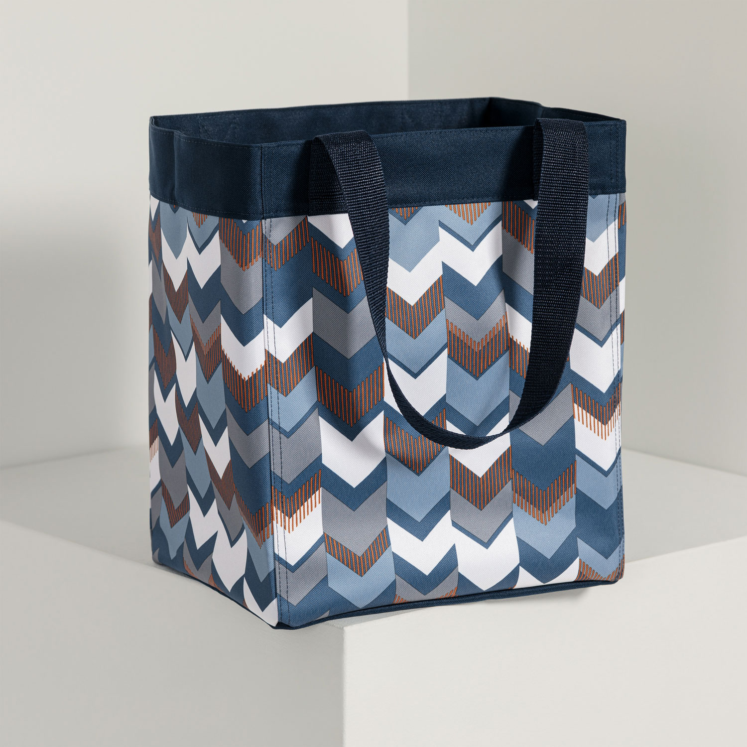 31 essential storage tote