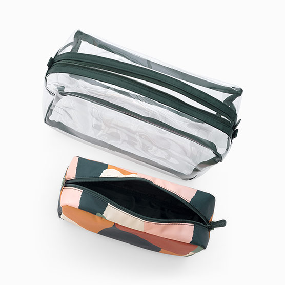 Thirty-One Travel Pouches in Soft Watercolor Spots (B026)