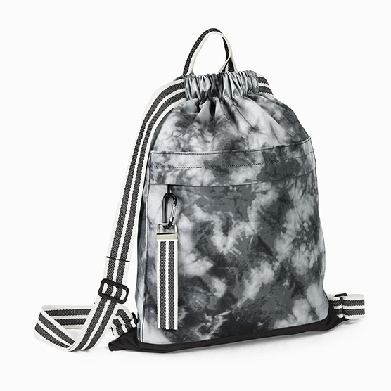 Thirty-One Gifts - We're loving the Quick Cinch Thermalbecause everyone  needs a little drawstring after the holidays! • Shop this bag! (US):   (CA):  • #thirtyone  #buffaloplaid #thermal #insultatedbag